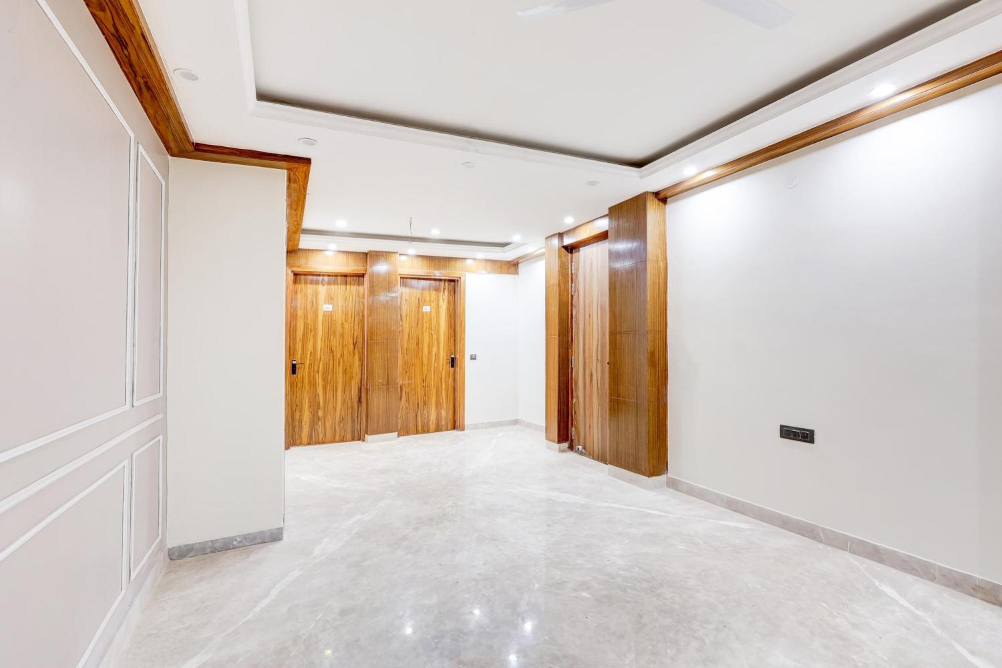 Super Hotel O Sector 43 Gurgaon Exterior photo