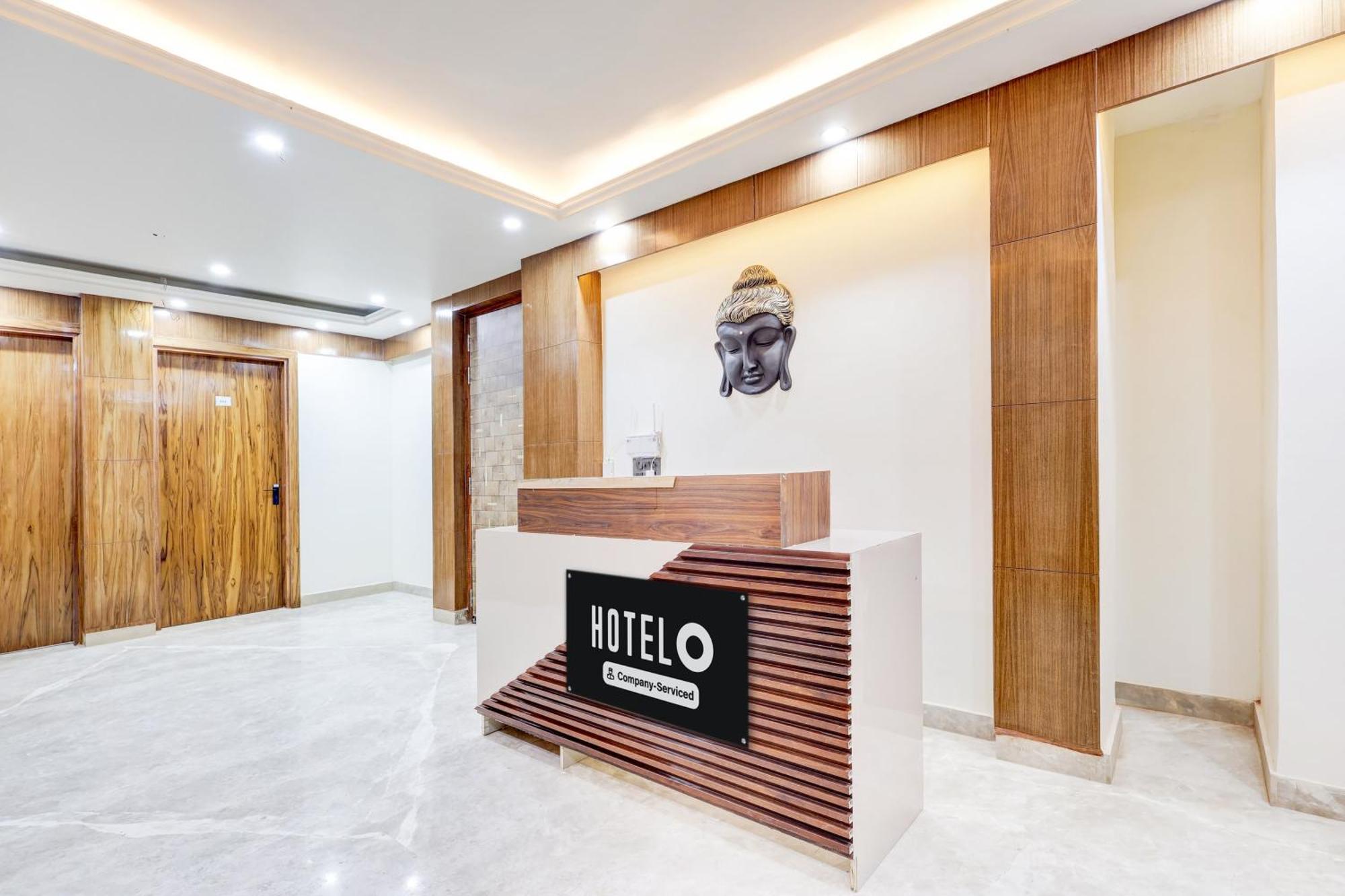 Super Hotel O Sector 43 Gurgaon Exterior photo
