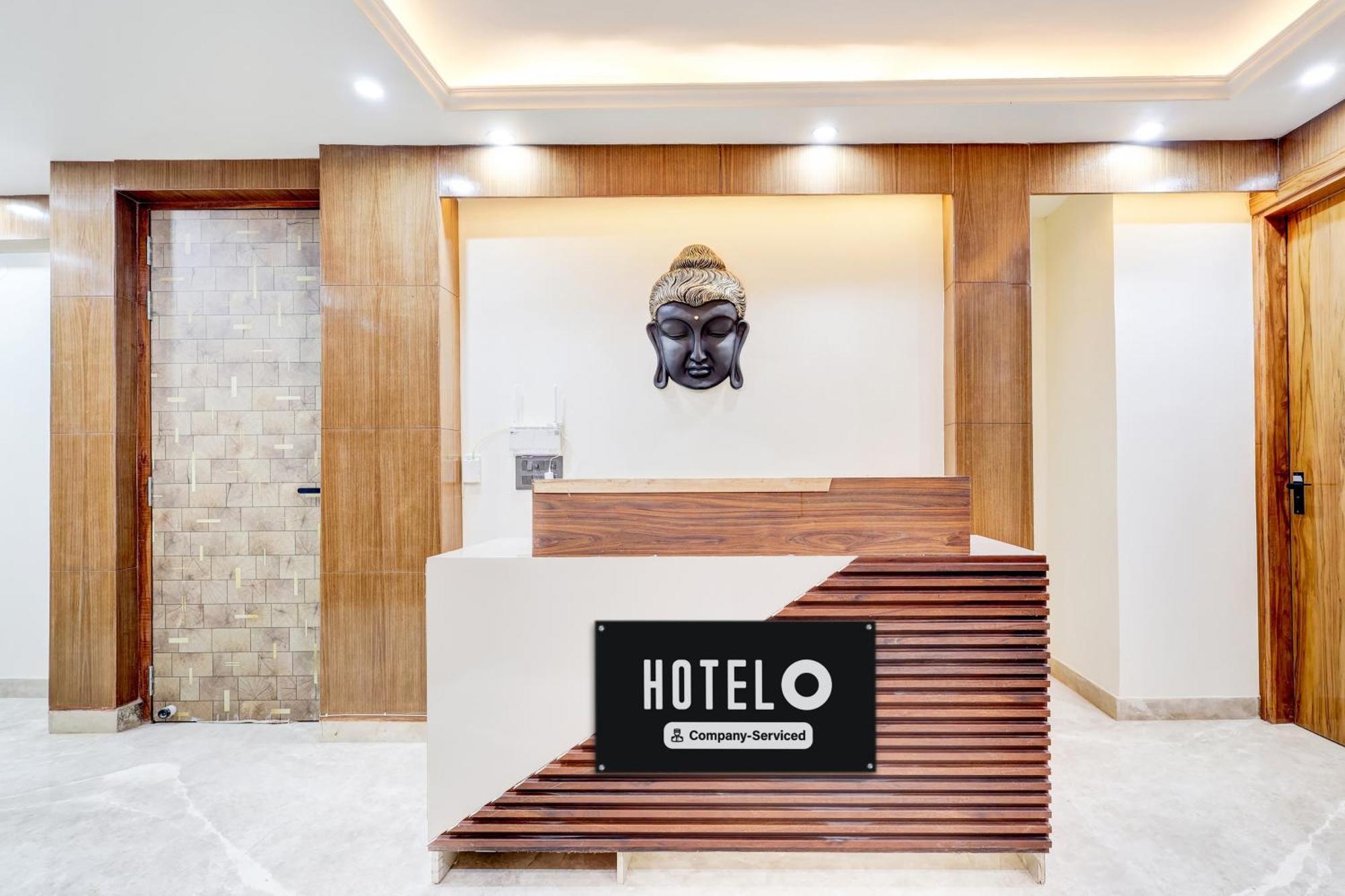 Super Hotel O Sector 43 Gurgaon Exterior photo